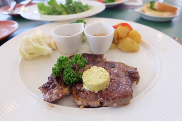 เมนูของร้าน สเต็กอินเขาใหญ่