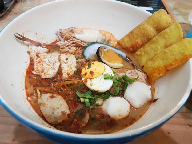 ร้านก๋วยเตี๋ยวต้มยำเปิงระเหิง