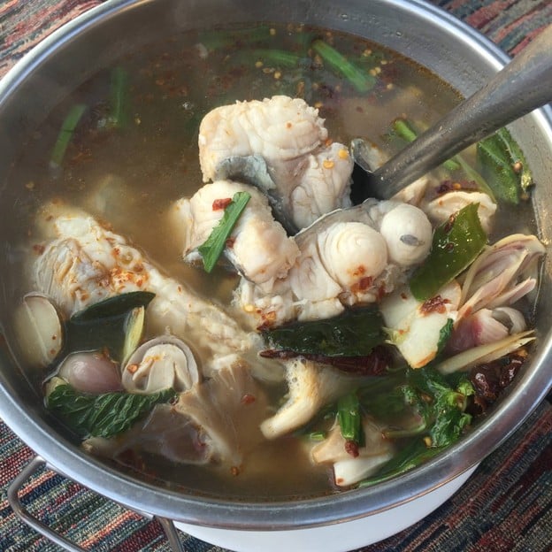 เมนูของร้าน ครัวชายน้ำ