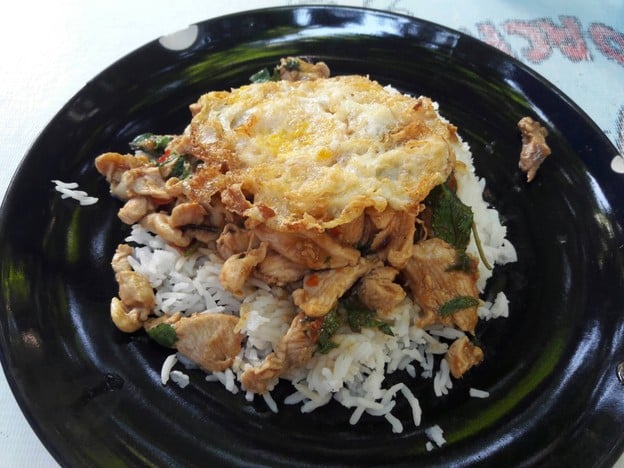 เมนูของร้าน น้องพลอยซอย 7