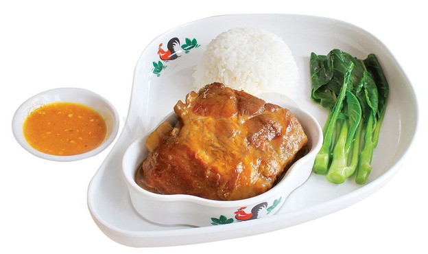 เมนู เย็นตาโฟเครื่องทรง โดย อ.มัลลิการ์ เทอมินอล 21