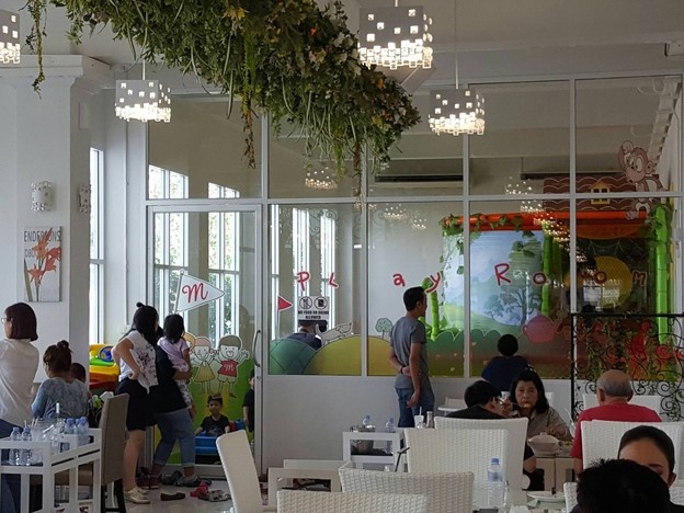 บรรยากาศ Maria Garden Restaurant