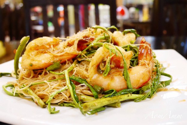 เมนูของร้าน แสนอร่อยโภชนา  (เจ้าเก่าอุดมสุข) บางนา-ตราด 48