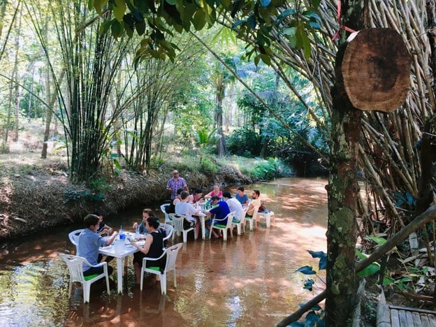 บรรยากาศ Klong Koo Restaurant คลองคู่