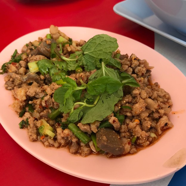 เมนูของร้าน น้อยลาบเป็ด
