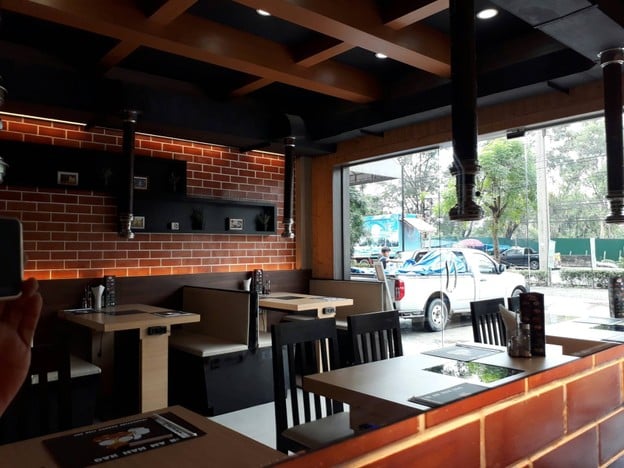 บรรยากาศ Dak Han Ma Ri ratchada