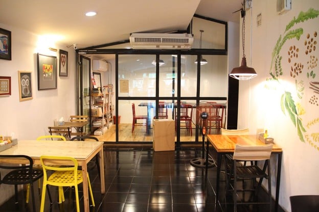 บรรยากาศ mercy coffee นครสวรรค์