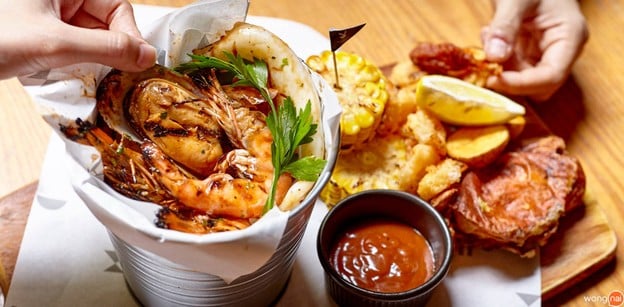 เมนูของร้าน Playboy Cafe Central Festival Eastville