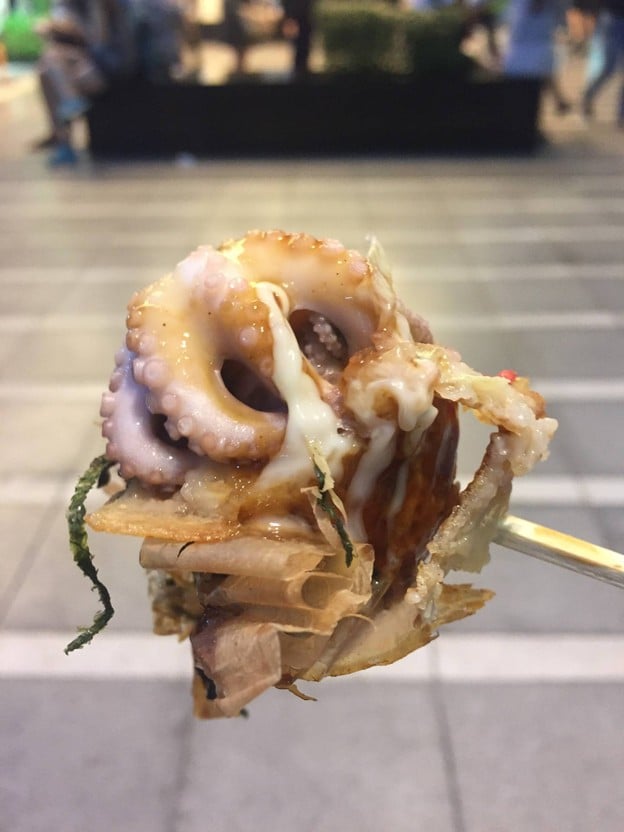 Bloc 26th takoyaki bar and bistro ลาดปลาเค้า