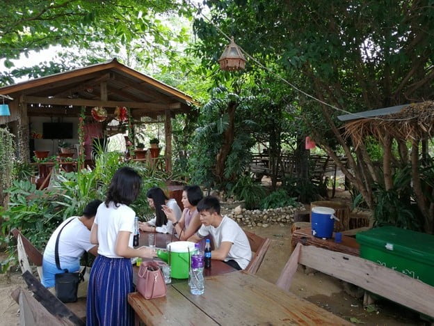 บรรยากาศ อาหารป่าปลาเขื่อน