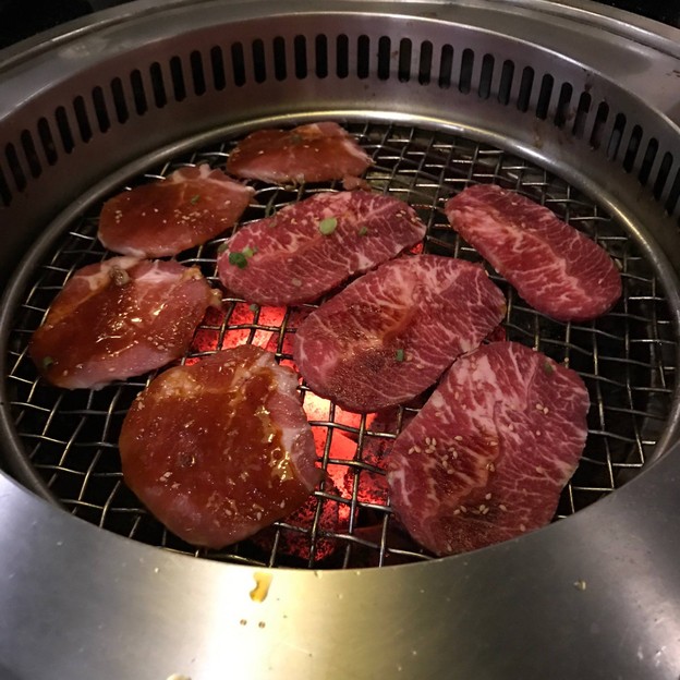 IN THE MIDDLE By Kaizen แยกสะพานควาย-อารีย์