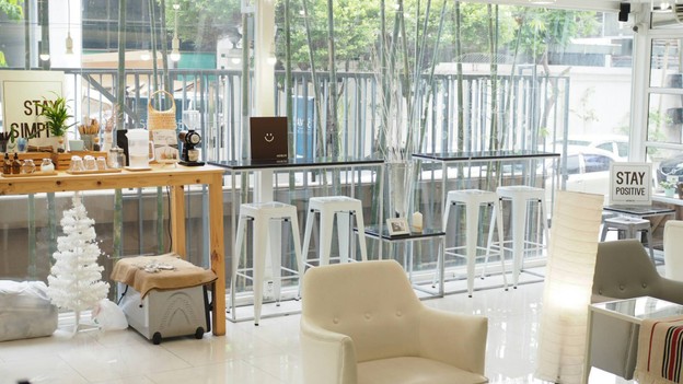 บรรยากาศ Define cafe Rama 3