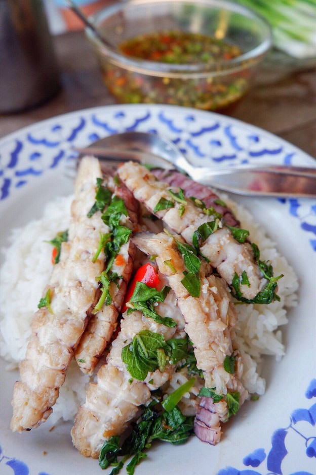 เมนูของร้าน ป้าอ่อน ซอยก๊วน