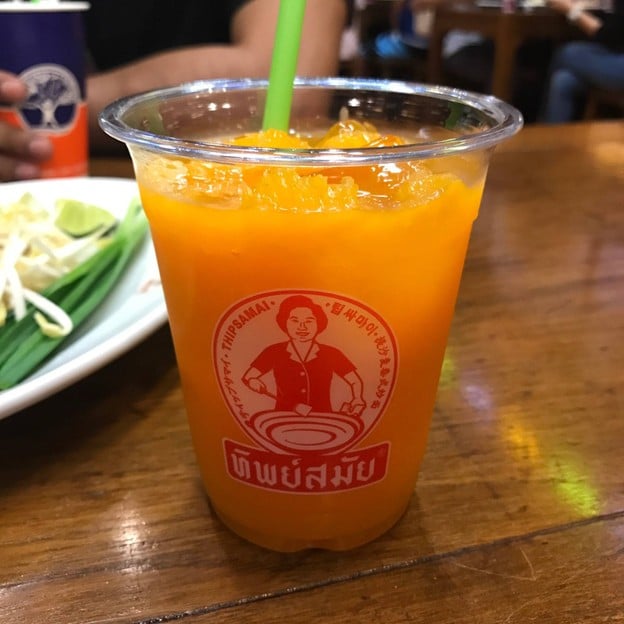 ทิพย์สมัย ผัดไทยประตูผี ฝั่งพระนคร