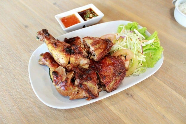 เมนูของร้าน ระเบียงแซ่บ