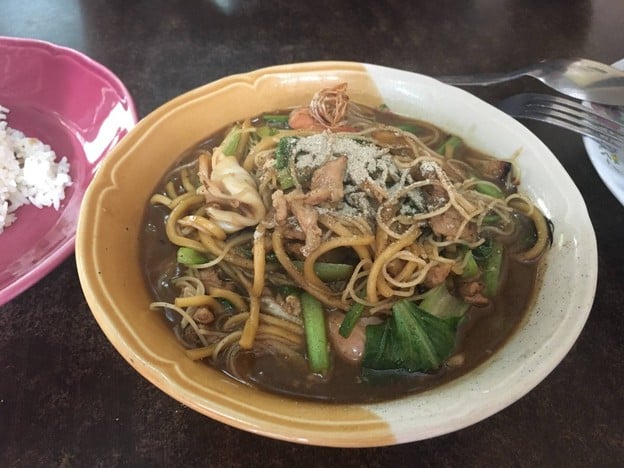 เมนูของร้าน ครัวจงจิต บะหมี่ฮกเกี้ยน