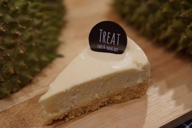 เมนูของร้าน TREAT Cafe & Hangout