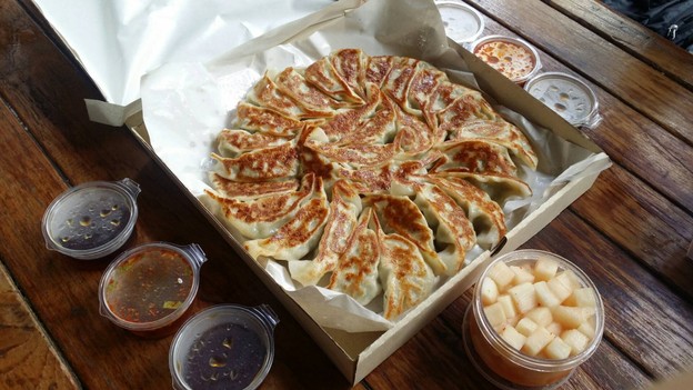 เมนูของร้าน KINZA GYOZA สุทธิสาร