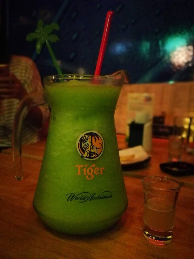 เมนูของร้าน หกกลม