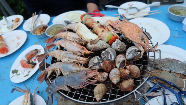 Mungkorn Seafood (มังกรซีฟู๊ดส์) รามคำแหง 127