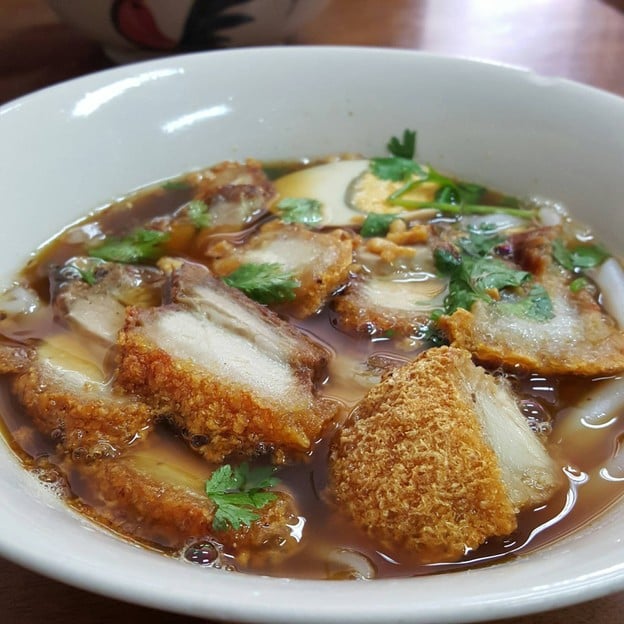 หลั่นหยิน