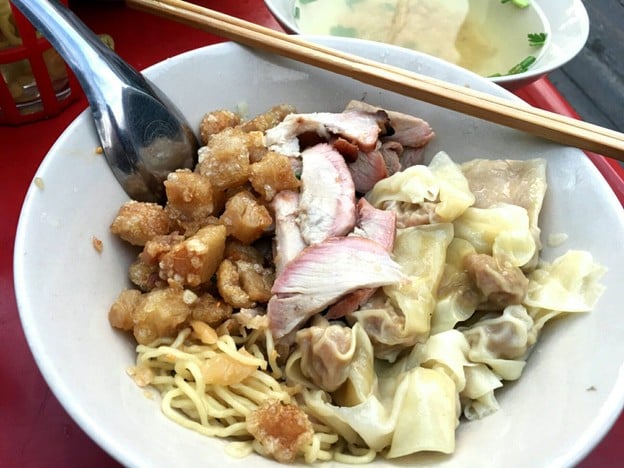บะหมี่เกี๊ยวแชมป์โลก สุขุมวิทซอย 65