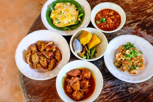 เมนูของร้าน เฮือนใจ๋ยอง เชียงใหม่