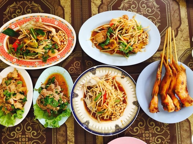 ส้มตำฅนอุดร ส้มตำปางสะหวัน