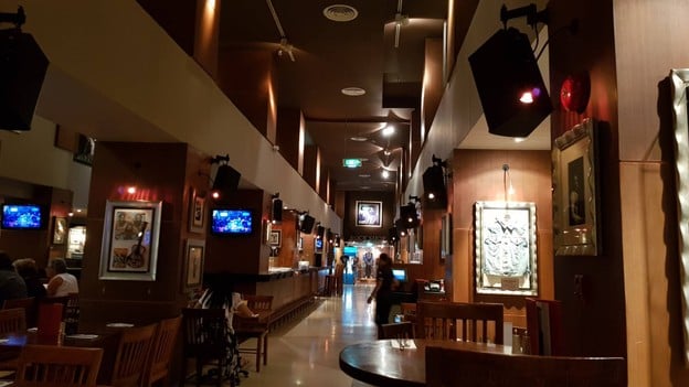 บรรยากาศ Hard Rock Café ภูเก็ต