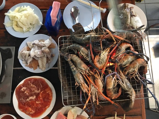 เมนูของร้าน เต็มอิ่มหมูกระทะ สาย4