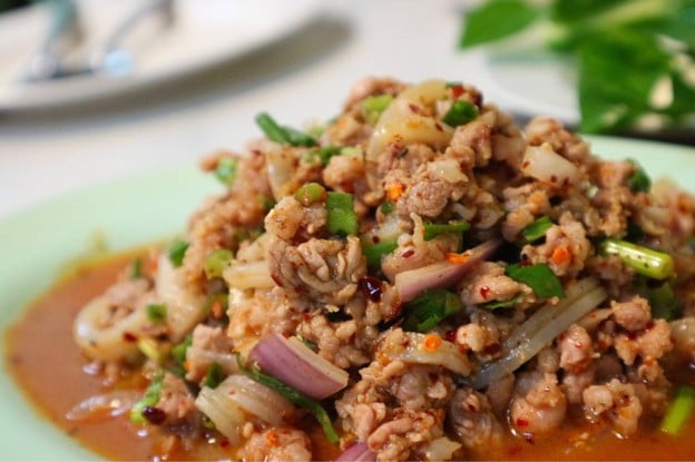 ส้มตำแซ่บ ข้างโกอ้วน