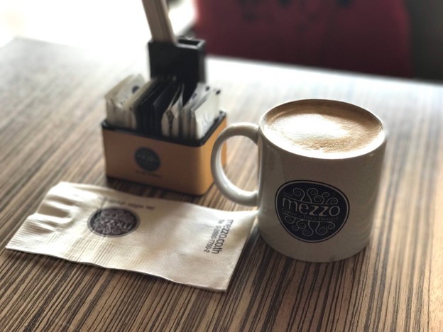 เมนูของร้าน Mezzo Coffee อนุสาวรีย์ท้าวสุรนารี โคราช
