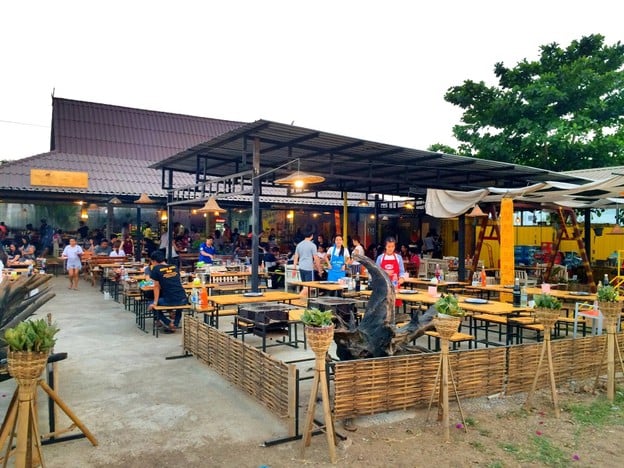 พิงค์ลานนา ซีฟู๊ด & หมูกะทะ บ้านดู่