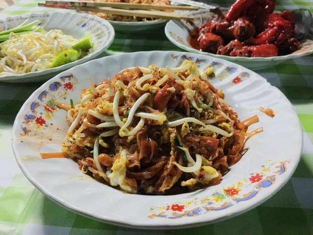 ผัดหมี่ป้ายวน ปักธงชัย โคราช
