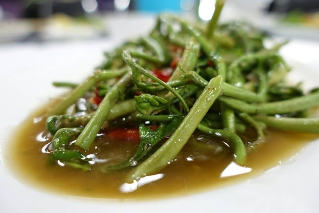 เมนูของร้าน นิยมโภชนา
