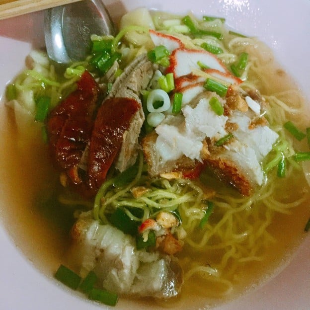 เมนูของร้าน จำเนียร เป็ดย่าง
