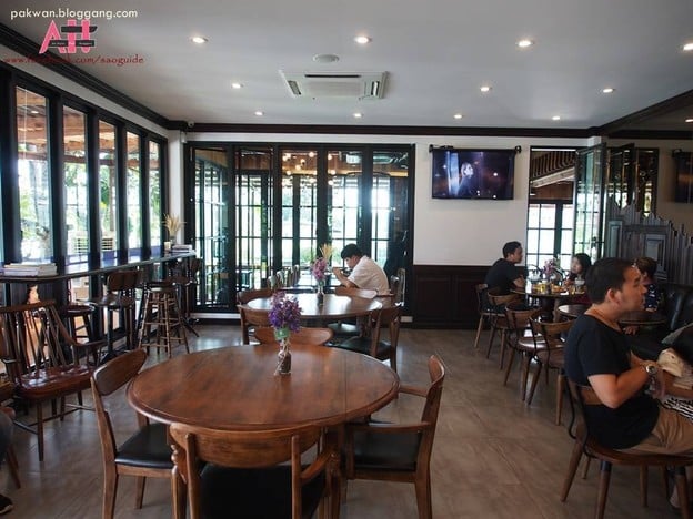 ร้านกาแฟลุมพินี จันทบุรี