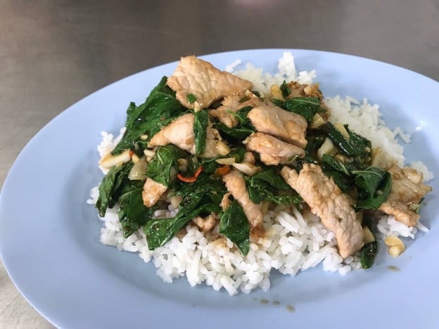 เมนูของร้าน ห้องอาหารพูนเลิศ เหลาะงาทิ้น ห้าแยกพลับพลาไชย