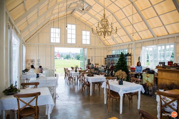 บรรยากาศ Jolly Cafe by Cup Mellow Khao Kho