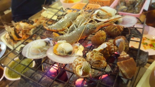 เมนูของร้าน จันทร์เกษม บาร์บีคิวแอนด์ซีฟู้ด