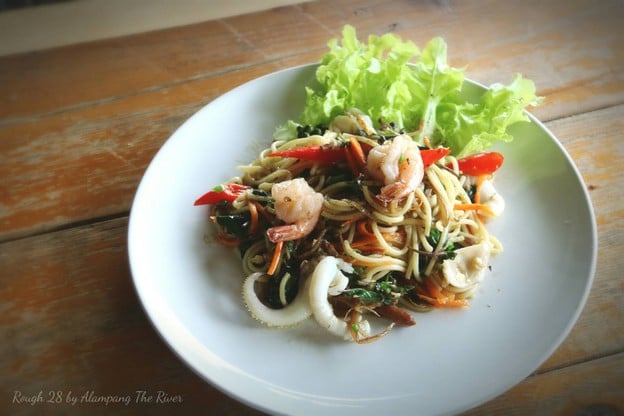 เมนูของร้าน Rough28 By Alampang  The River