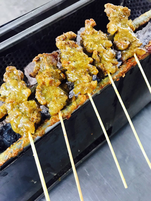 เมนูของร้าน เต๊ะจุ๊ยส์ หมูสะเต๊ะ เนื้อสะเต๊ะ ไก่สะเต๊ะ น้ำจิ้มถั่วหวานเด็ดเผ็ดลึก อ่อนนุช 12