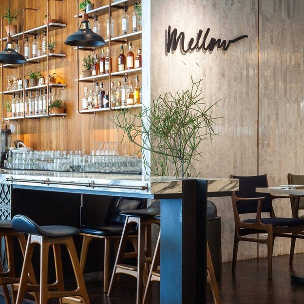 บรรยากาศ Mellow Restaurant & Bar Penny's Balcony ทองหล่อ 16