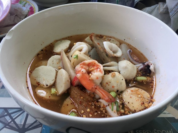 ก๋วยเตี๋ยวดู๋ดี๋ ซอยโรงแรมเมอร์ลินภูเก็ต