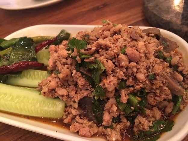 เมนูของร้าน ยอดลาบเป็ดอุดร พระราม 9