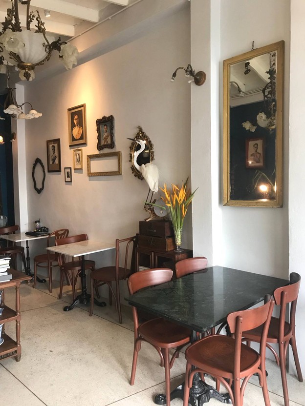 บรรยากาศ Hummingbird cafe