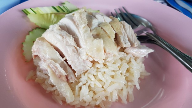 เจ๊หงษ์ข้าวมันไก่ กัลปพฤกษ์