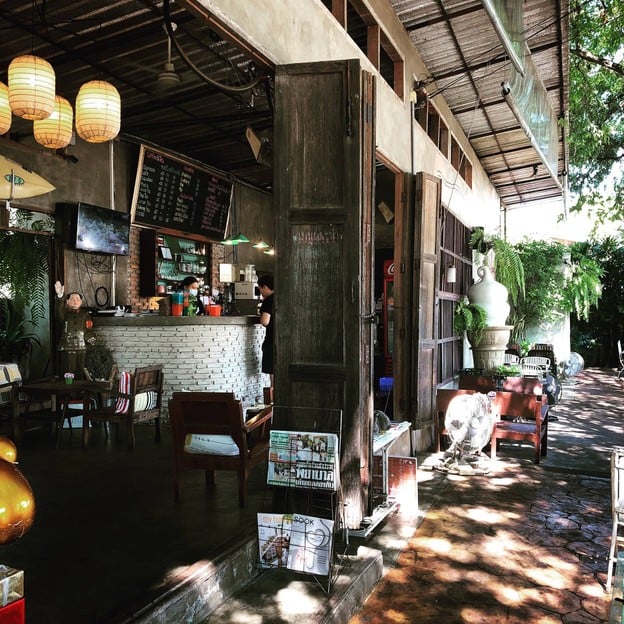 ประชาสโมสร