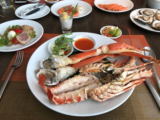 AMOR Restaurant Novotel Phuket Phokeethra