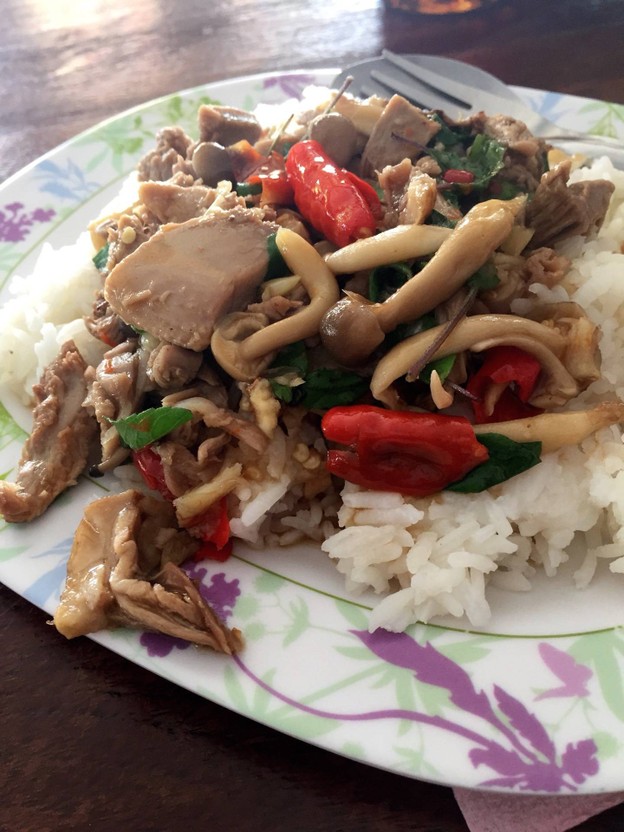 เมนูของร้าน ก๋วยเตี๋ยวเป็ด ป.เจริญ